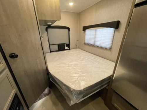 Motor Home Listing: 2021 freelander 22cg chevy