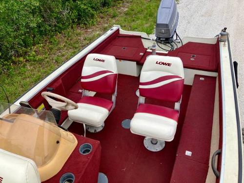 Fishing Boats Listing: 2000 lowe fish