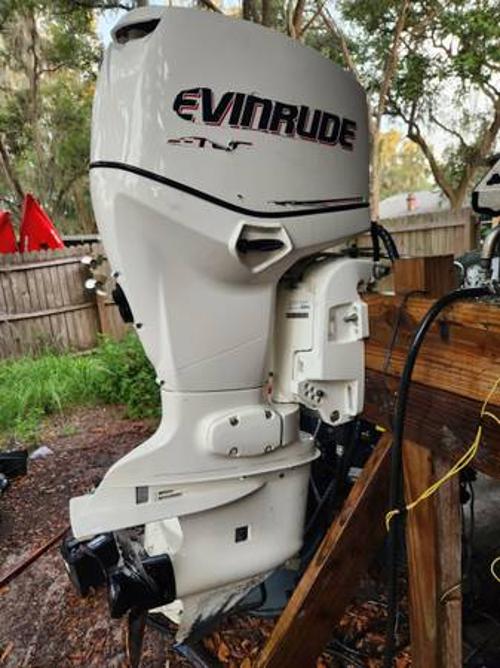 Engines / Motors Listing: 2009 evinrude etec