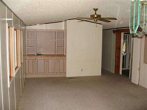 Manufactured / Mobile / Modular Home Listing: 1993 liberty 2 bedroom