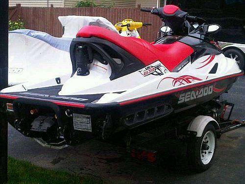 Personal Watercraft Listing: 2008 sea-doo 215