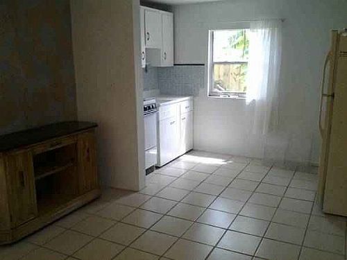 2093 - Photo 1