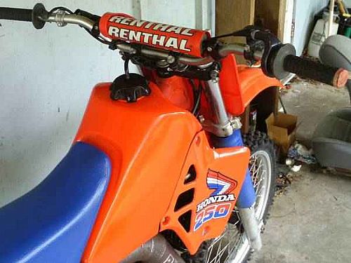 Motorcycle / Scooter Listing: 1984 honda cr250