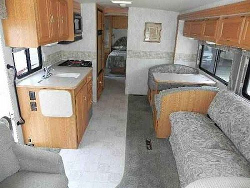 Motor Home Listing: 2004 winnebago sightseer
