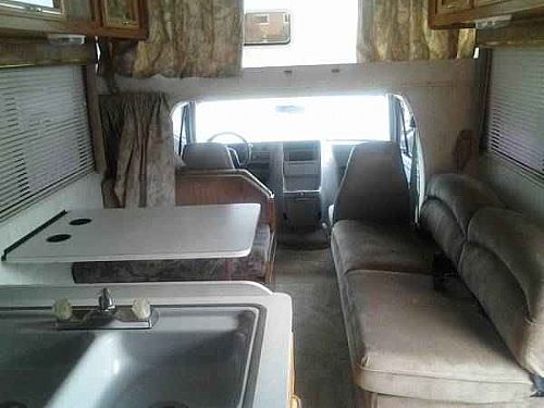 Motor Home Listing: 1998 fleetwood tiogo