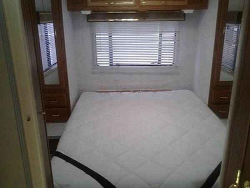 Motor Home Listing: 1998 fleetwood tiogo