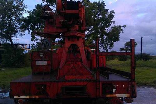 Commercial Truck / Light & Heavy Equipment Listing: 1983 gmc 7000