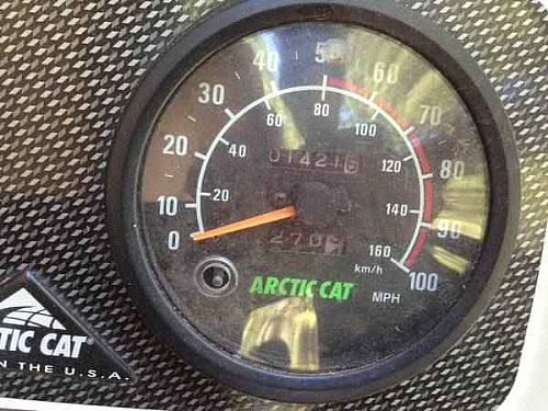 Snowmobile Listing: 1999 arctic cat 700 cc