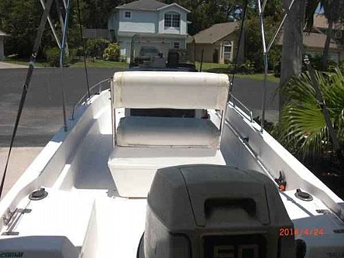 Power Boat / Runabouts / Water Sports Boats Listing: 1997 wellcraft center console