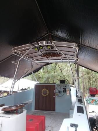 Fishing Boats Listing: 1983 pro-line cuddy