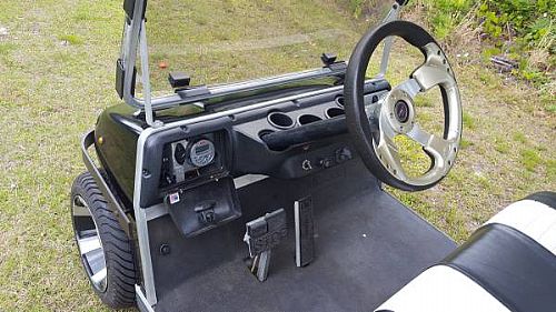ATV / Golf / Utility Vehicle Listing: 2003 clubcar limo