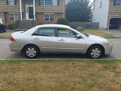  Listing: 2006 honda accord
