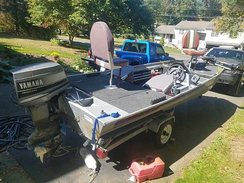 Fishing Boats Listing: 1988 seacraft bass boss