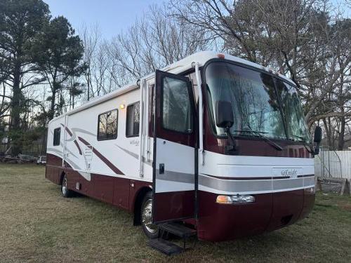 Motor Home Listing: 2001 monaco roadmaster