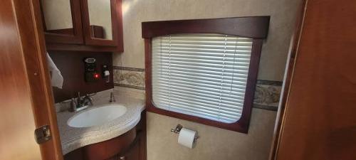 Motor Home Listing: 2007 allegro tiffin