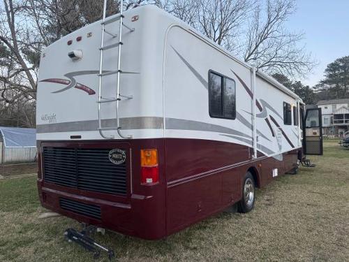Motor Home Listing: 2001 monaco roadmaster