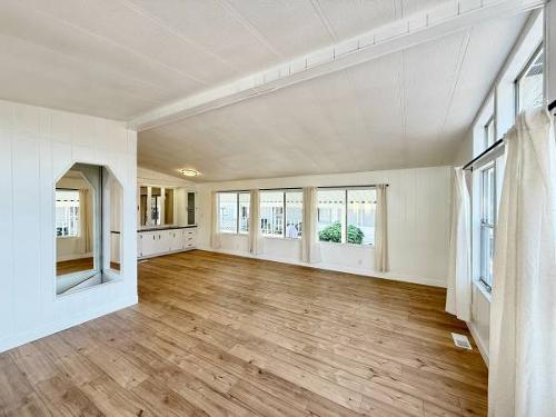 Manufactured / Mobile / Modular Home Listing: 1984 n/a manufactured