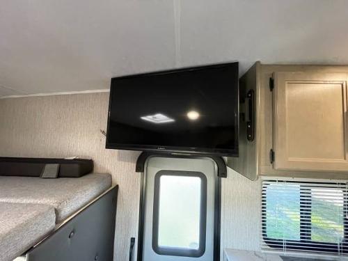 Motor Home Listing: 2021 freelander 22cg chevy