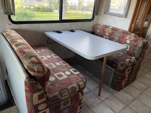 Motor Home Listing: 2004 coachmen mirada