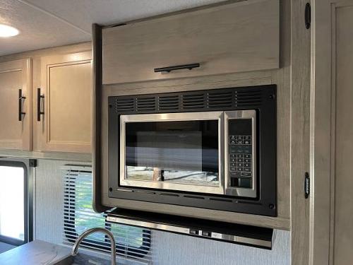 Motor Home Listing: 2021 freelander 22cg chevy